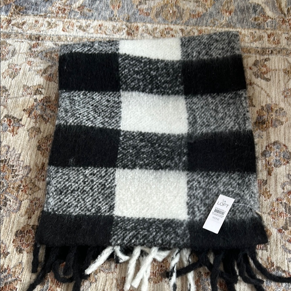 LOFT Black and White Checkered Scarf